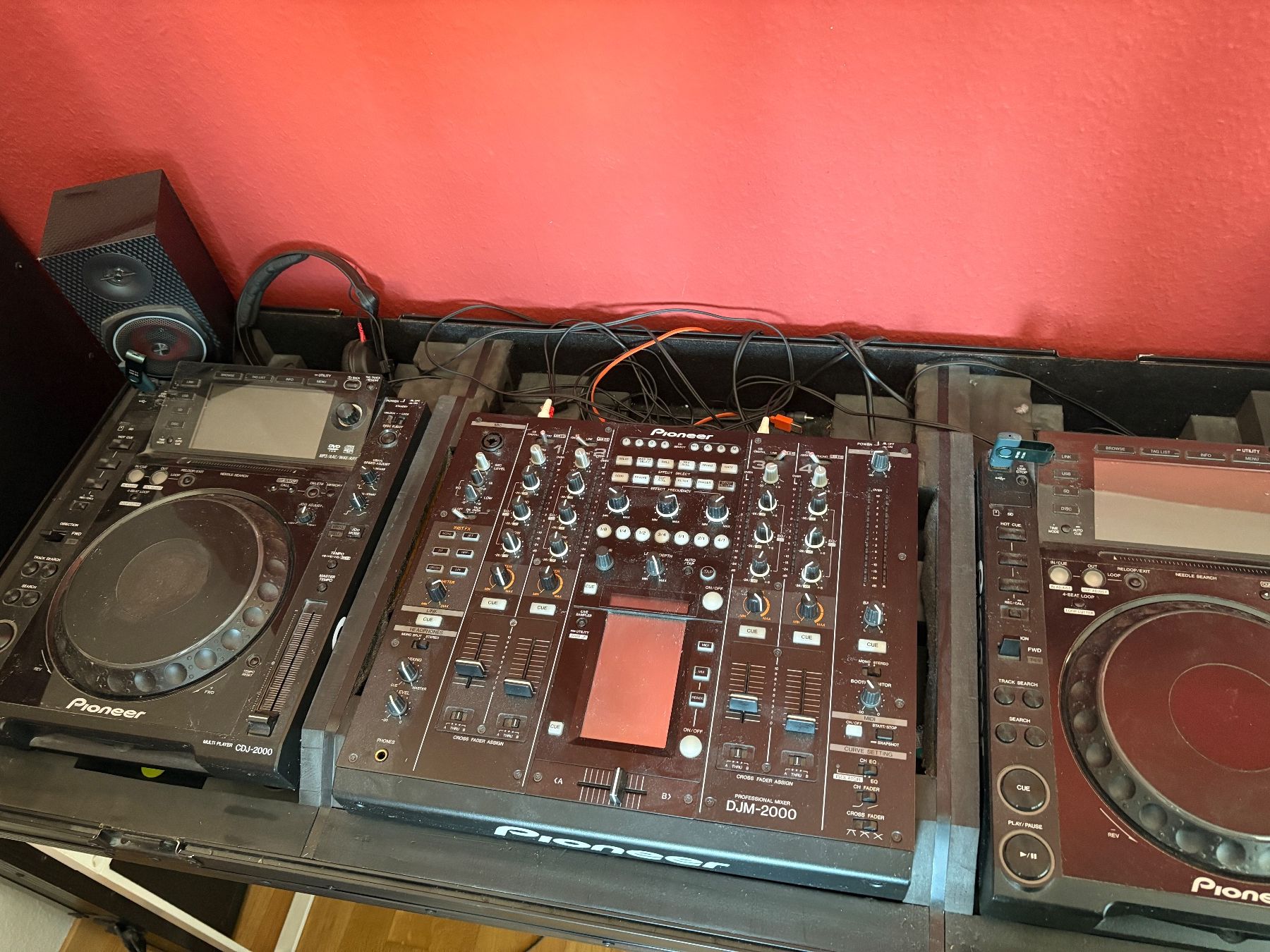 Console di mixaggio: 2x CDJ 2000 + 1x DJM-2000 Pioneer – Usato da Grand-Lancy venduto da geg_t5wk 5