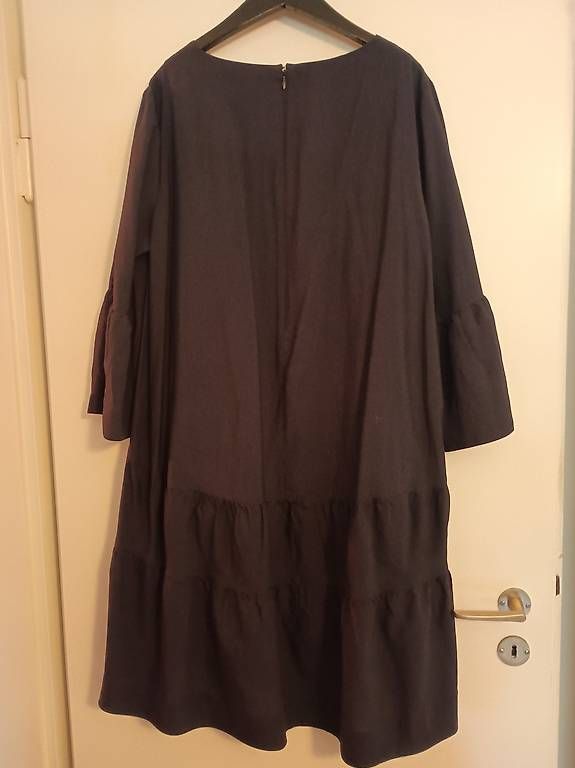 Cos Vestiti: Dunkelblaues Sommerkleid von Cos – Usato da Zürich venduto da Melianea 2
