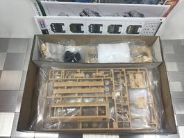 HOBBY BOSS SOVIET 9K714 OKA (SS-23 SPIDER) 1:72