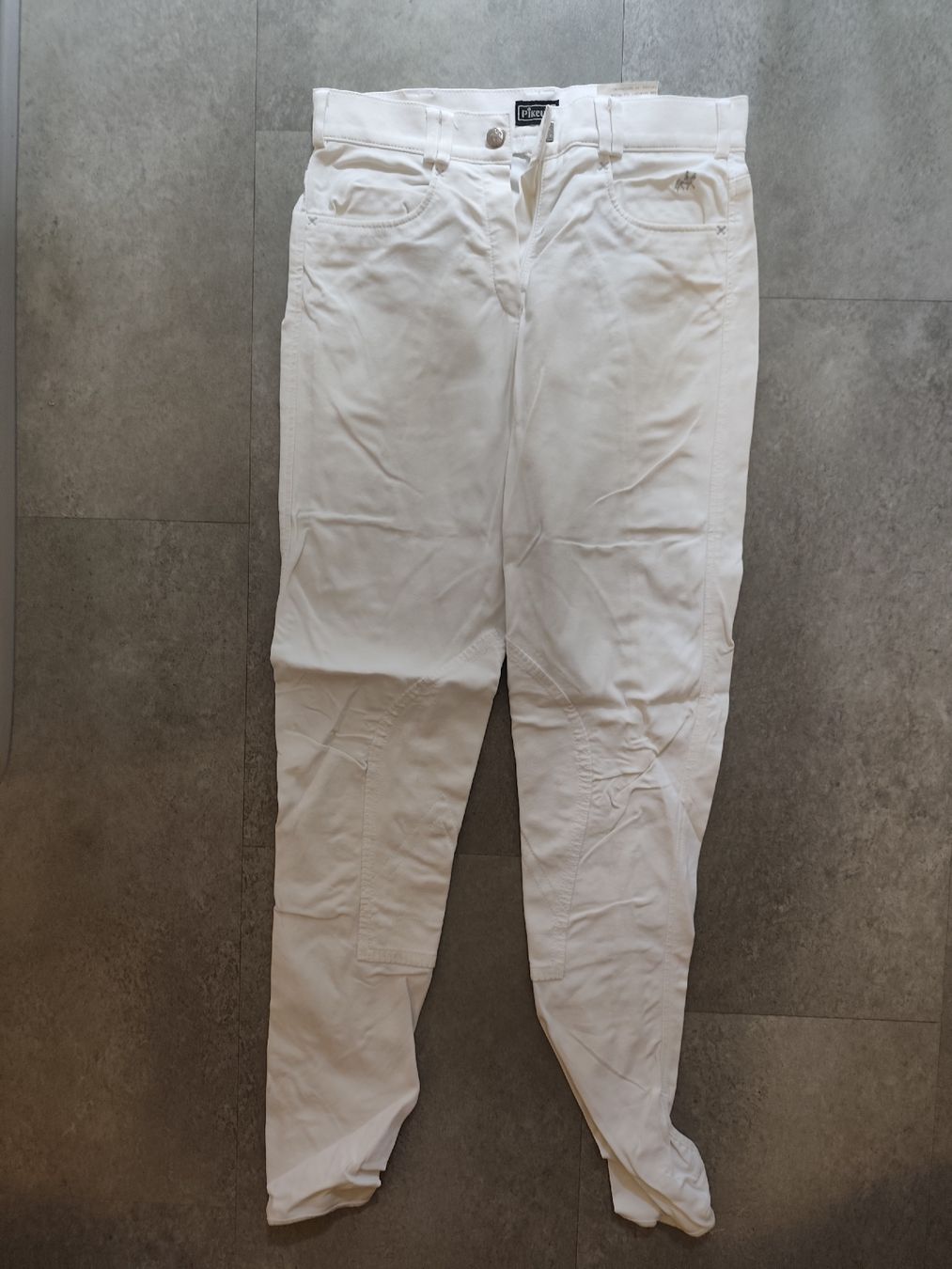 Pikeur Pantaloni: Weisse Pikeur Turnierhose, Gr. 38 – Usato da Muri b. Bern venduto da Vuissens