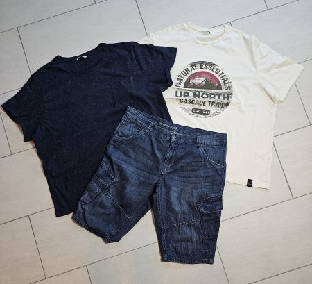 Bermudas Cargo-Jeans Gr. 40 2-3XL & 2 Shirts Gr. 3XL