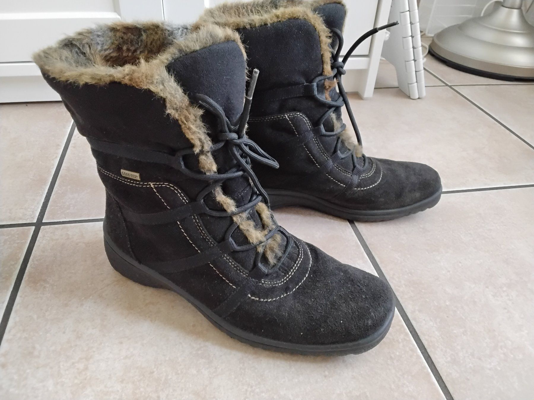 Ara Damenschuhe: Bottines fourrées  ARA Gore-Tex noires T37 – Neu und originalverpackt aus chêne-bourg von patty190 1