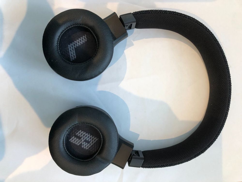 JBL Live 460 NC - Wireless 3