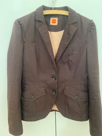 Schicker BOSS Blazer Gr. 36. Ideal für den Herbst