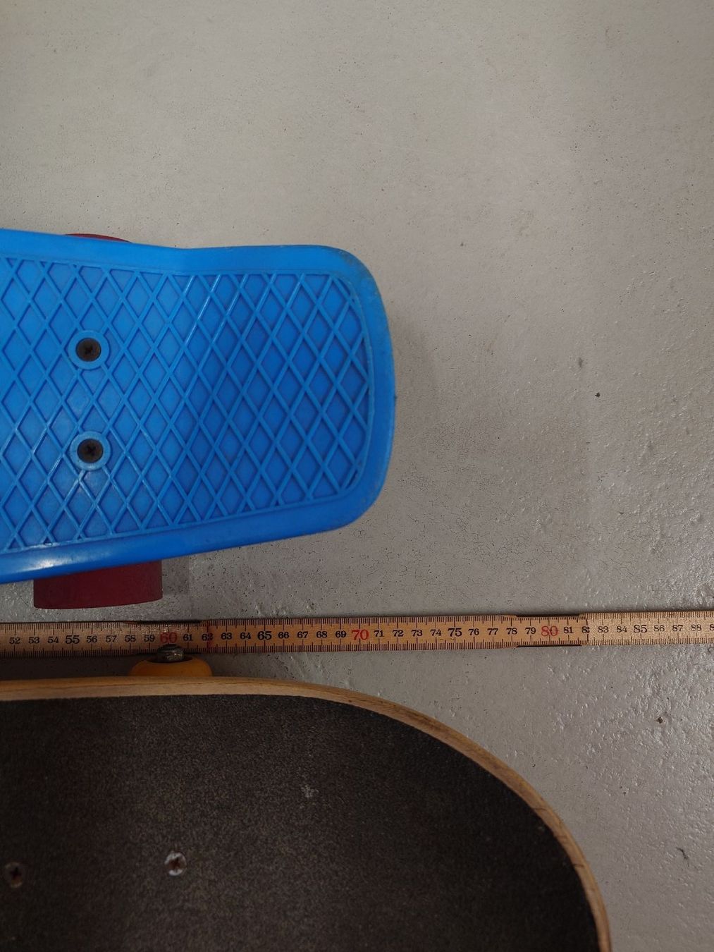 Skateboards: Verkaufe drei gebrauchte Skateboards /Rollbretter – Usato da Bätterkinden venduto da Grooovy 5
