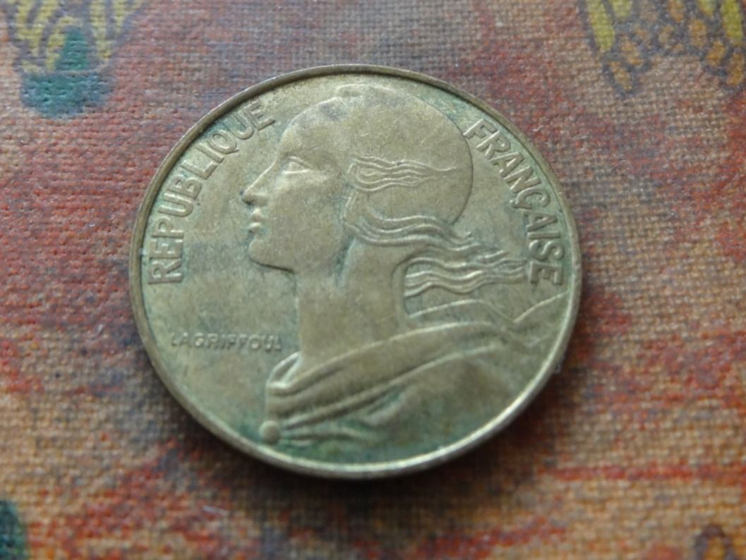 Tutti le monete: FRANCE  20 Centimes  1996 – Usato da Romanel-sur-Lausanne venduto da Swift13 1