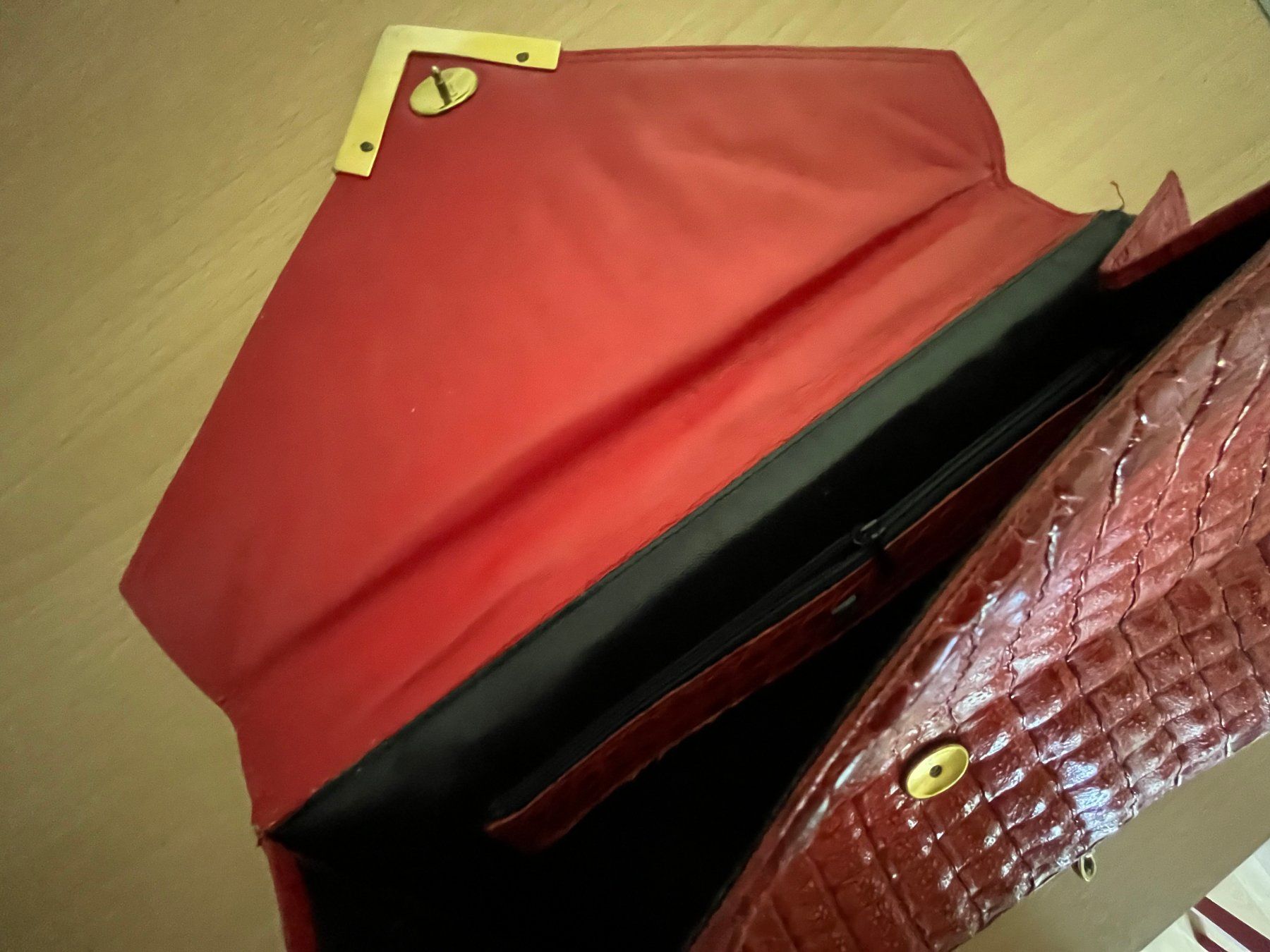 Borse da donna: Umhänge-Handtasche – Usato da Basel venduto da Lancer4 5
