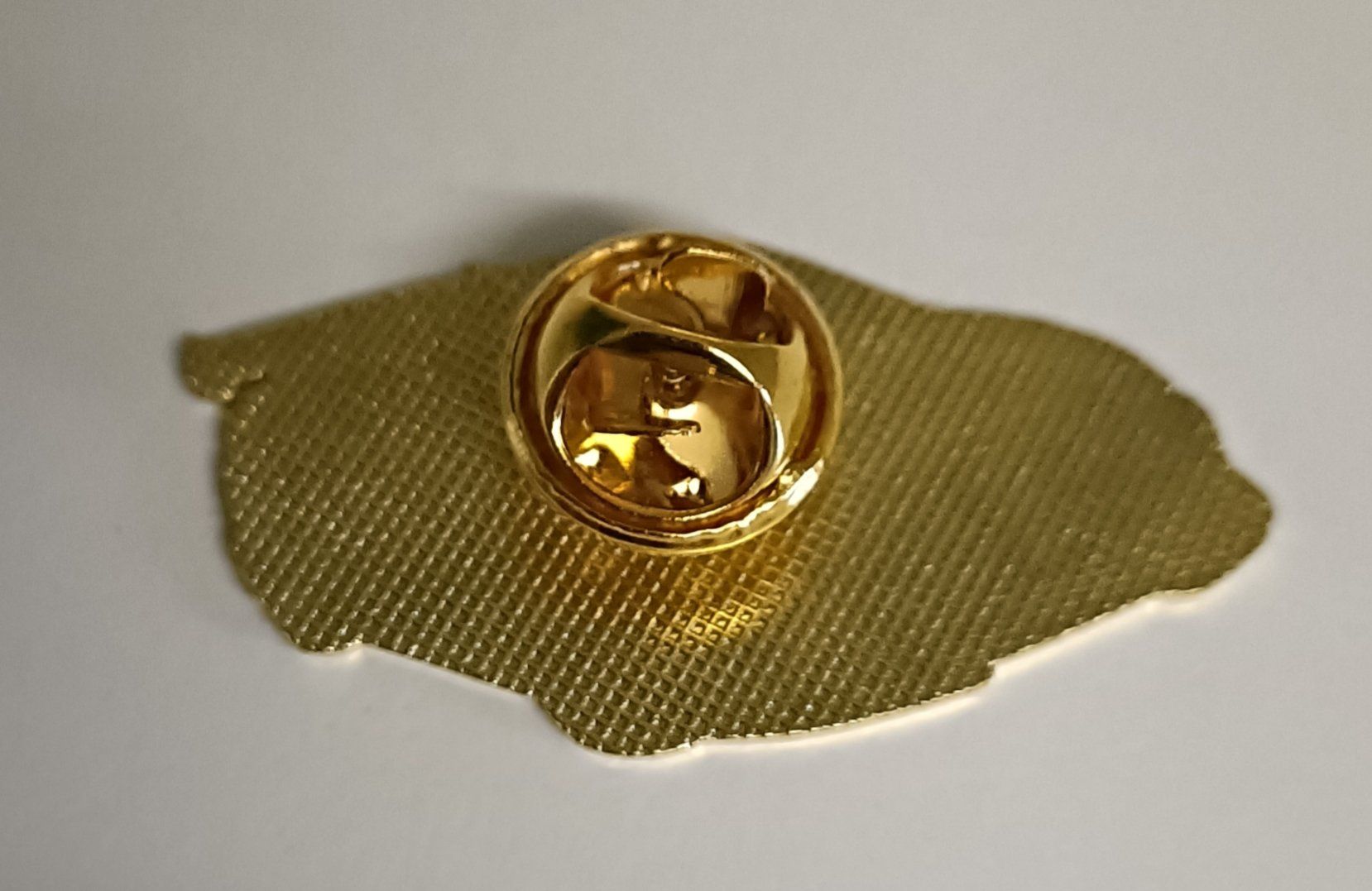 Mitsubishi Placchette & Badge: Pin Fast&Furious Brian O'Conner 1995 Mitsubishi Eclipse – Nuovo (secondo la descrizione) da Köniz venduto da Pinscollect 1