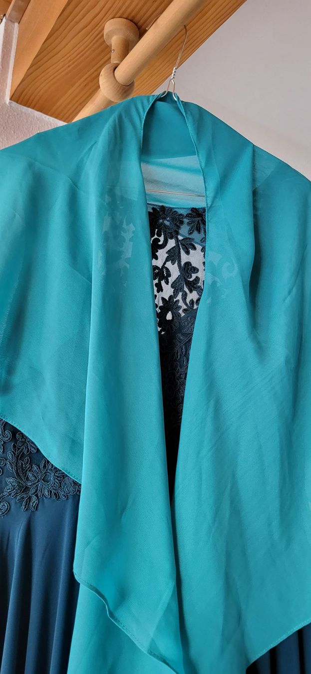 Vestiti: Abendkleid Honigmond mit Spitze Grösse 40 – Usato da Studen BE venduto da mar_6qqp 4