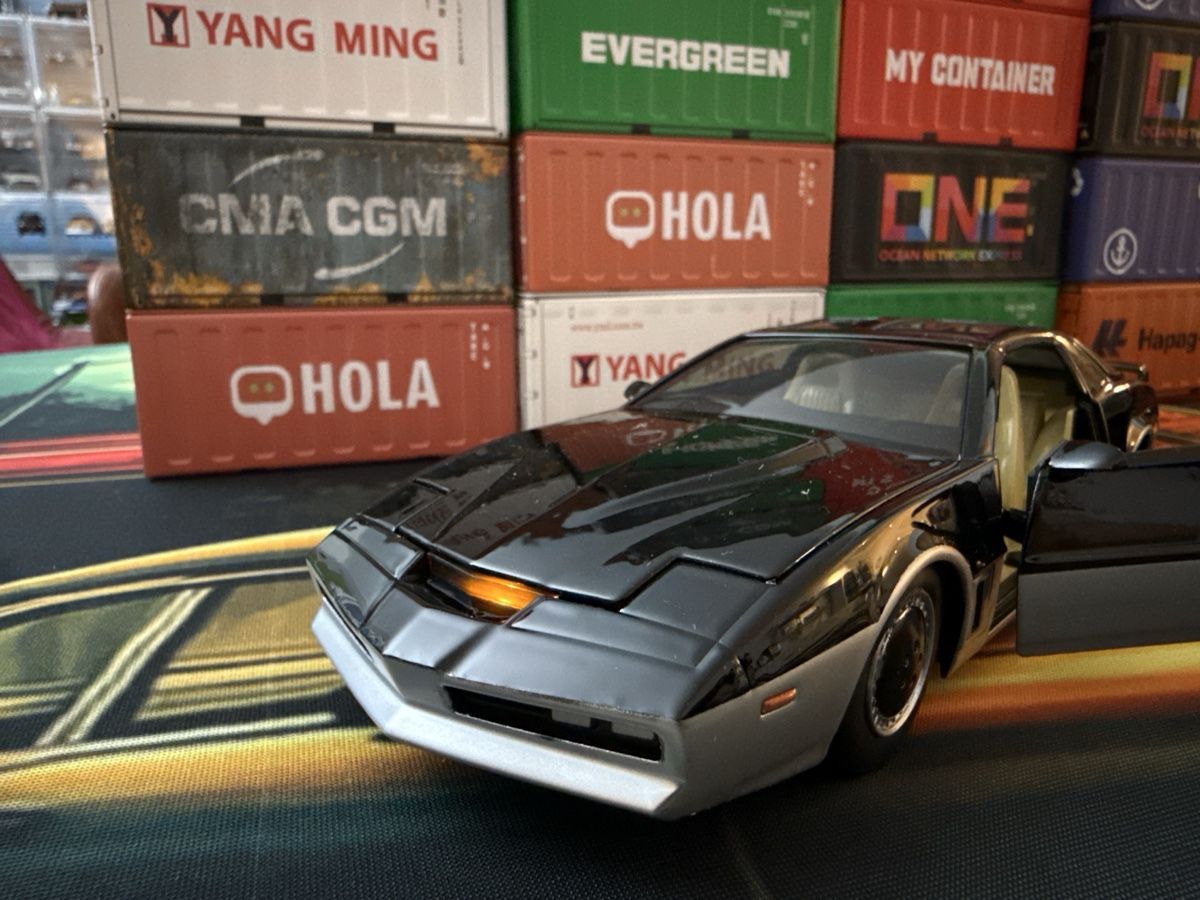 Pontiac Modellini d'auto: Knight Rider KITT  & KARR mit Licht – Nuovo (secondo la descrizione) da Basel venduto da Zomeg 6