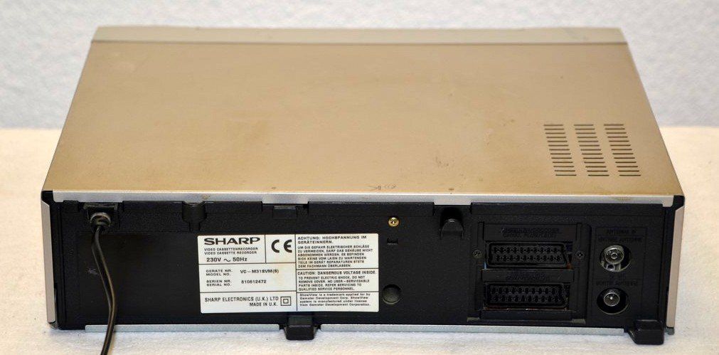 Sharp Registratori: Videorecorder Sharp VC-M31SVM magnétoscope – Usato da Collonges venduto da arashee 2