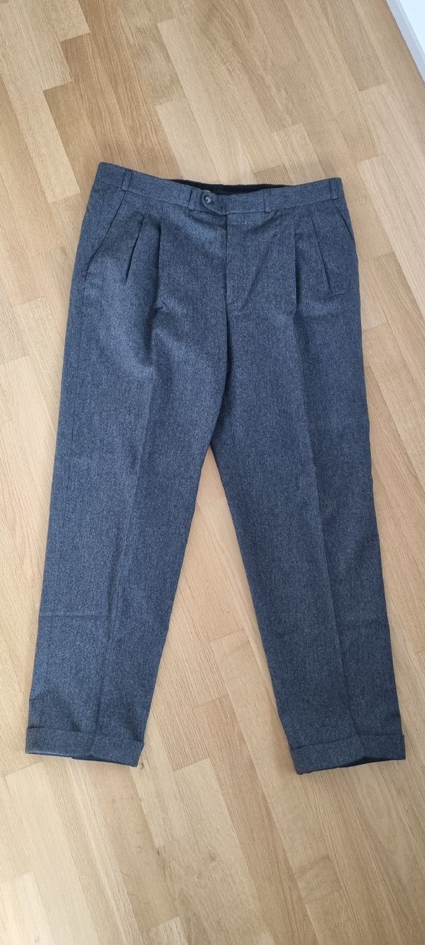 Hosen: Edle Chino – Neu (gemäss Beschreibung) aus Zürich von raf_np9f