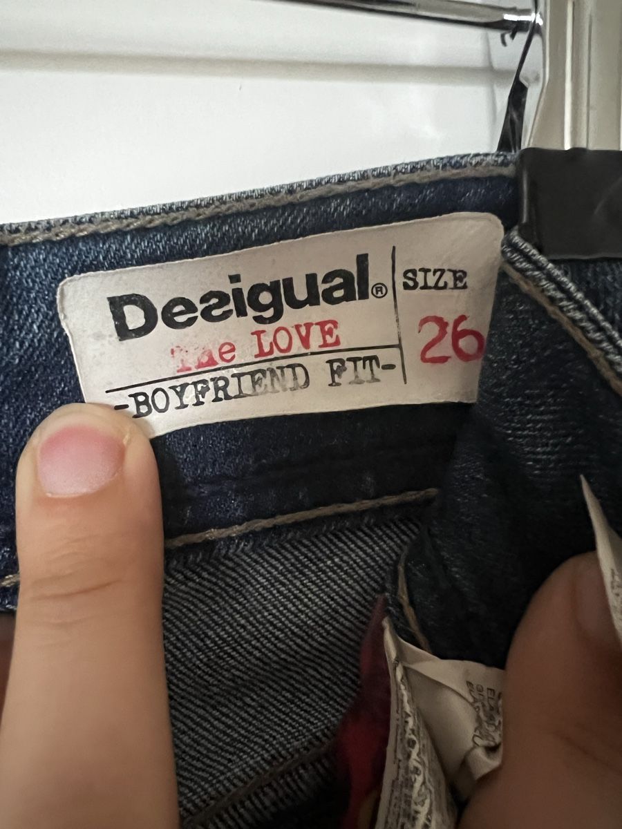 Desigual Jeans: Desigual Jeans – Usato da Schlieren venduto da mle_lws6 1