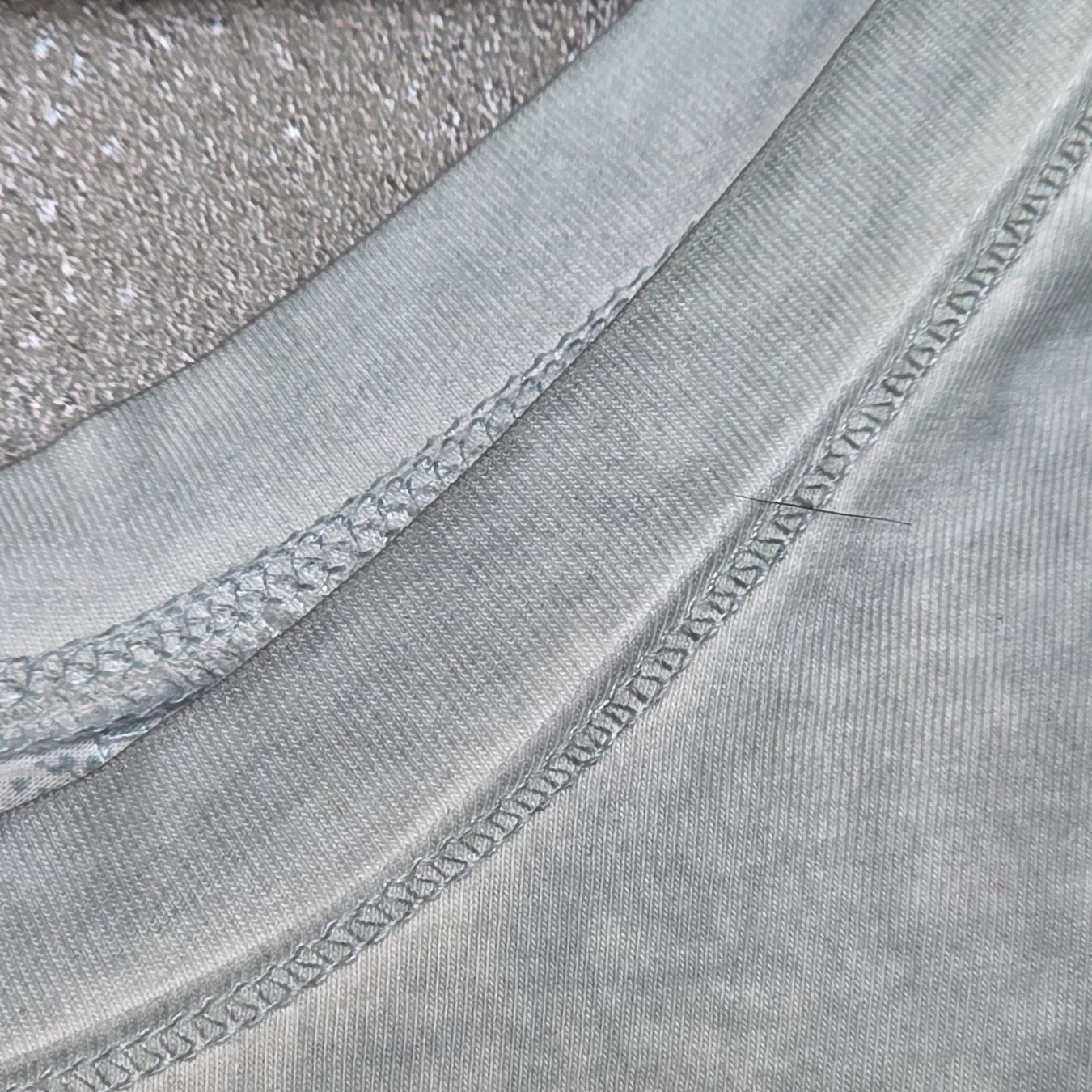 Nile Top: 🐸 NILE LONG TOP HELLGRAU TANK TOP – Nuovo (secondo la descrizione) da Môtier (Vully) venduto da Frogs 4
