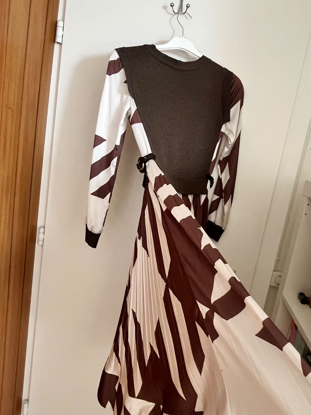 Vestiti: Kleider Gr. M/38. Preis pro Kleid 20 SfR – Usato da Riehen venduto da Lilly_Couture 7