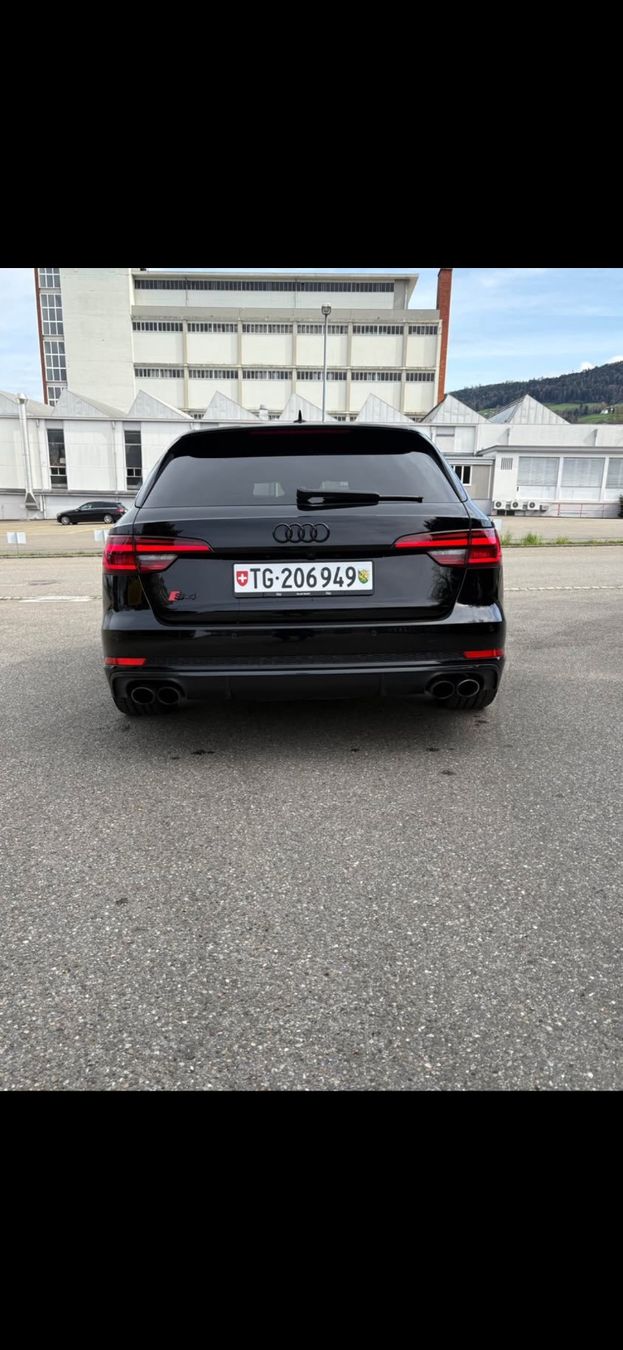Audi Automobili: Audi S4 b9 allBalck Edition – Nuovo (secondo la descrizione) da Goldach venduto da Jhoo1992 4