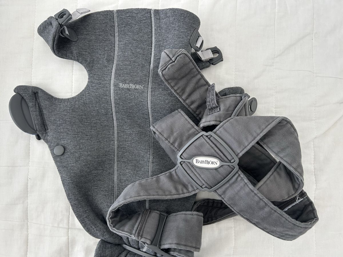 Babybjörn Bauch- & Rückentragen: BabyBjorn mini carrier – Gebraucht aus Epalinges von kat_lyp6