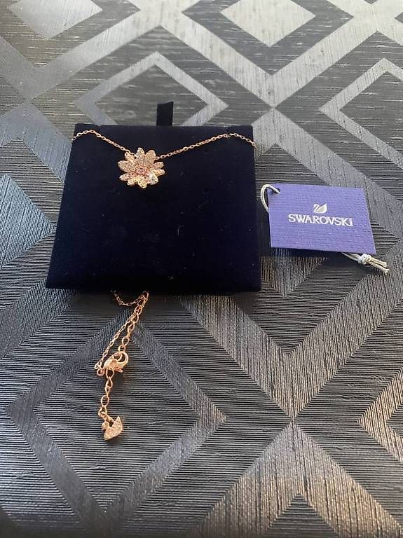 Swarovski Catenine: Collier Swarovski fleur rosée – Nuovo e nell'imballaggio originale da Fully venduto da Sassa68 2