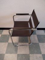Tecta B33 Bauhaus Stuhl mit schwarz grauem Eisengarn Stoff