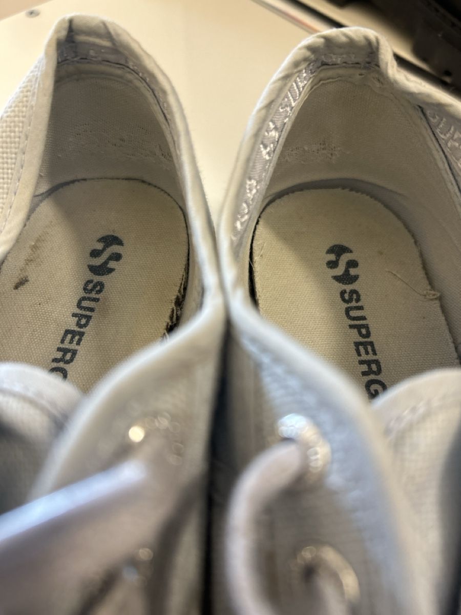 Superga Scarpe da donna: Superga Turnschuhe hellblau Grösse 36  – Usato da Luzern venduto da iri_5pg9 4