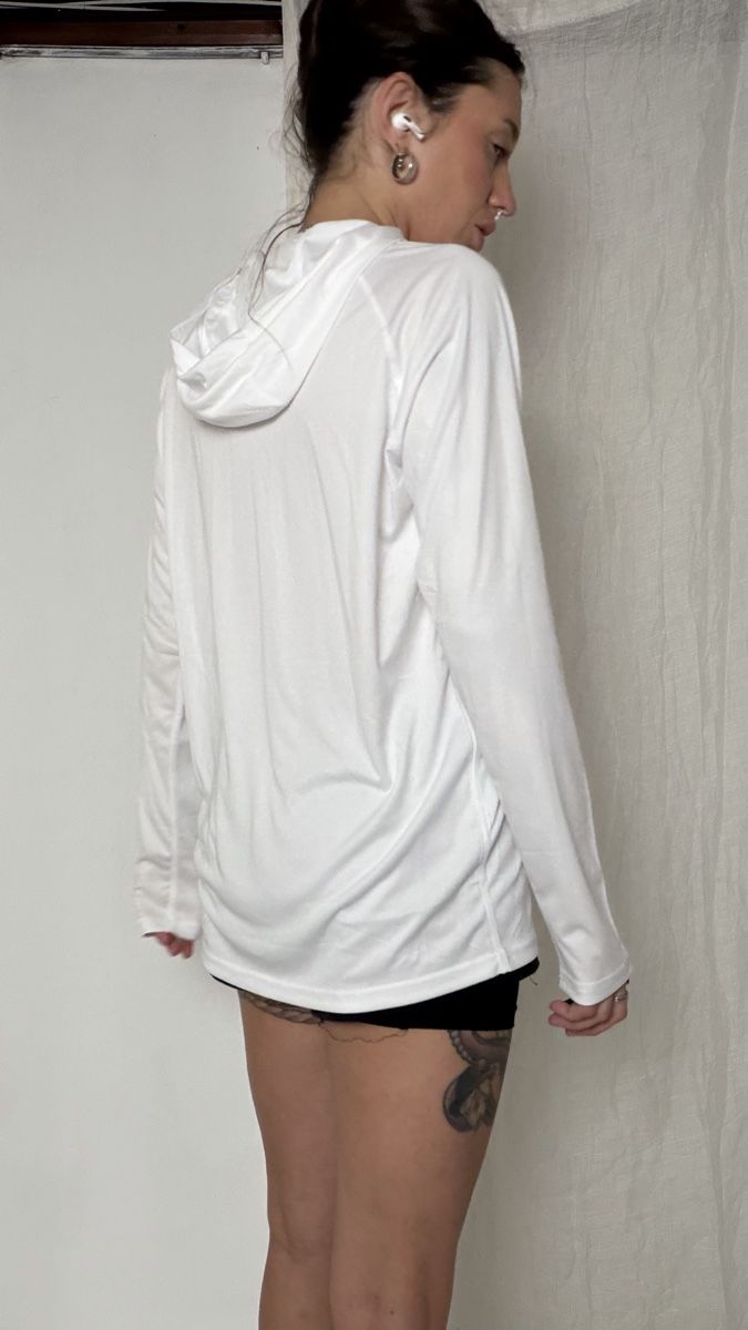 Pullover & Sweatshirts: White hiking hoodie  – Gebraucht aus Knonau von Grapesvintage 4