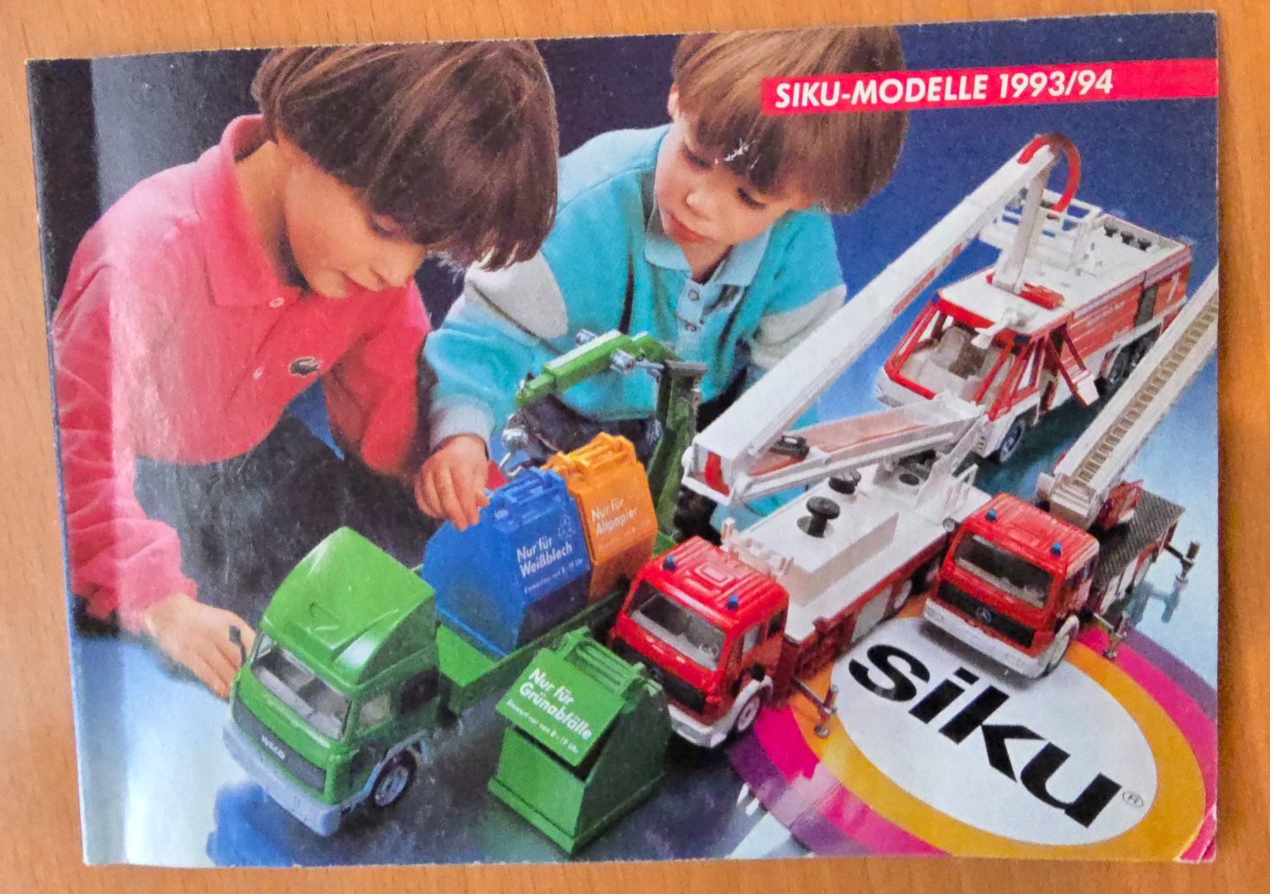 Siku Kit di modellismo & Modellini statici: Siku Katalog 1993/94 A6 quer 28 Seiten – Nuovo (secondo la descrizione) da Wallisellen venduto da Walter8304