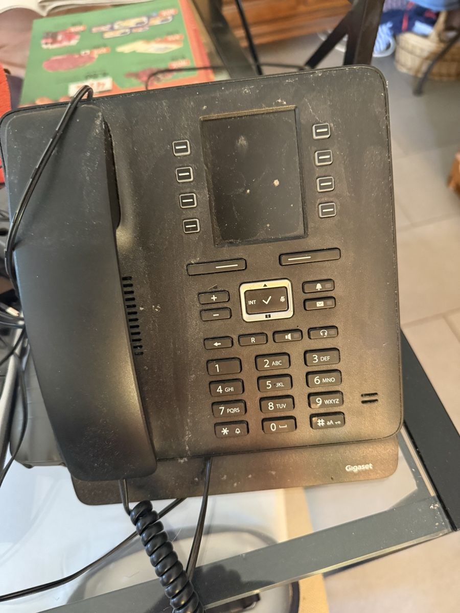 Gigaset Telefone: Tél fixe gigaset  – Gebraucht aus Farvagny-le-Grand von philou018