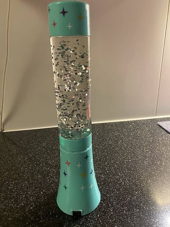 Lampade: Farbwechselnde Glitzerlampe fürs Kinderzimmer – Usato da Bern venduto da Mondol 1