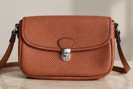 Cognacfarbene Echtleder-Umhängetasche – crossbody