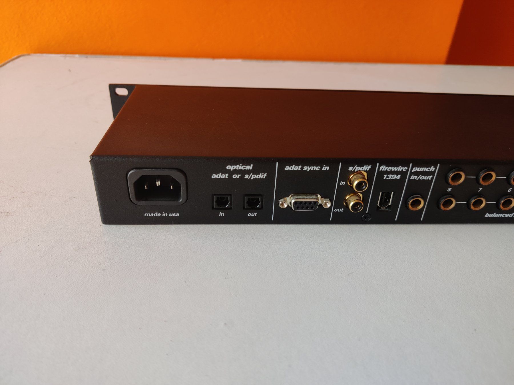 Attrezzatura per studi di registrazione: MOTU 828 Firewire Audio Interface – Usato da Viganello venduto da XTECHSTOREX 6
