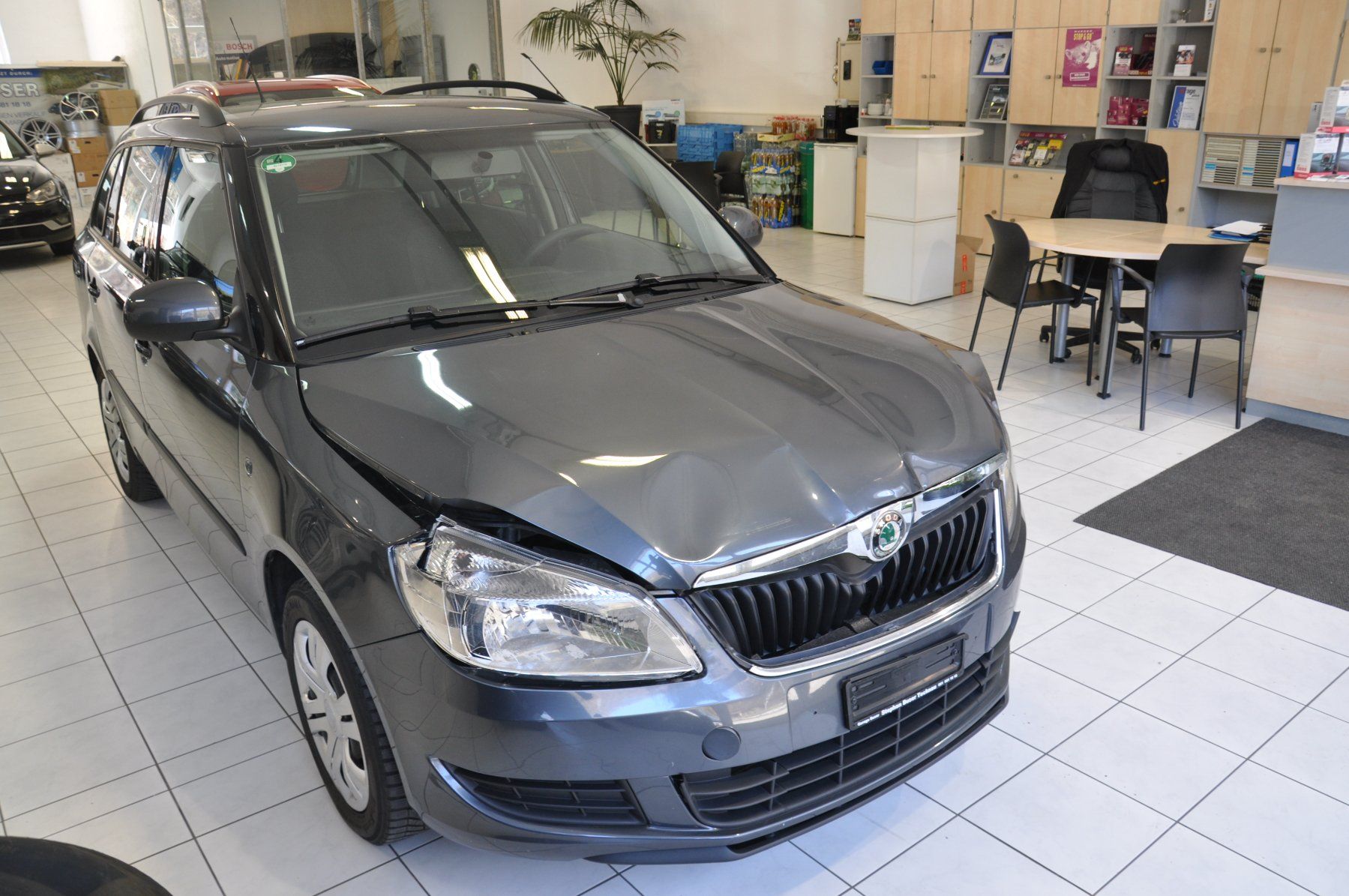 Skoda Autos: "Schnäppchen" Skoda Fabia Combi 1.2TFSI "Blechschaden" – Gebraucht aus Tecknau von Garage_St.Buser 4