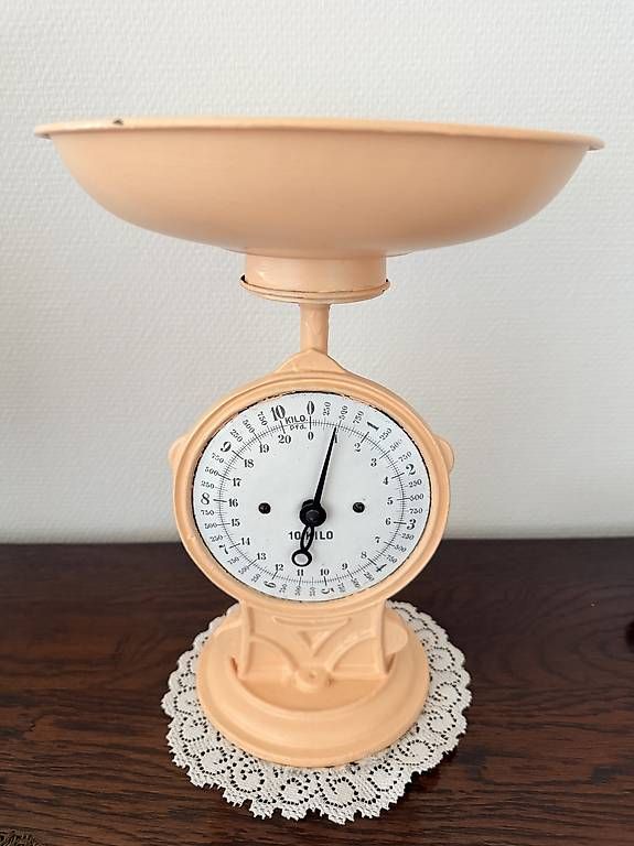 Bilance e pesi: Balance Vintage – Usato da Plan-les-Ouates venduto da val_c6z7