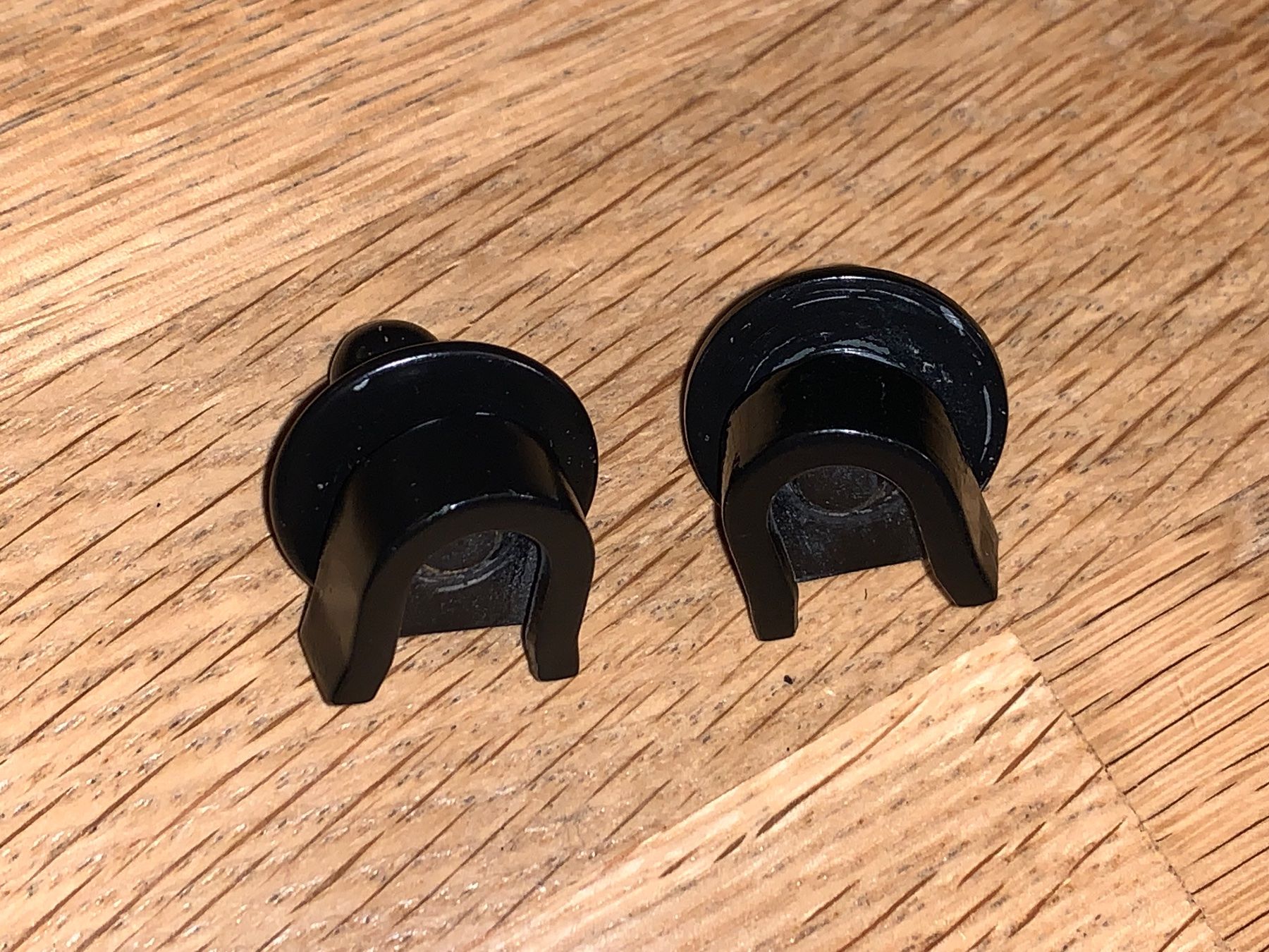 Gibson Instruments de musique: Diverse Schaller / Warwick Security Straplocks schwarz – D'occasion à Neftenbach par Mike72-123 7