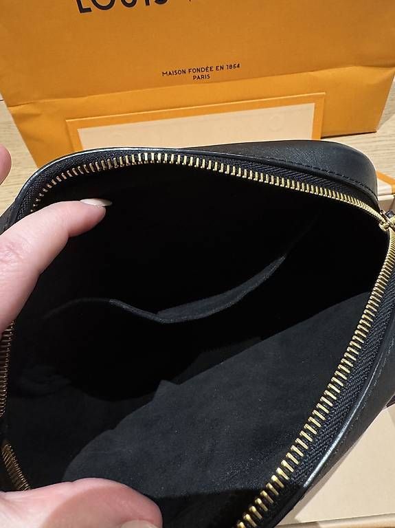 Louis Vuitton Borse da donna: Louis Vuitton New Wave Tasche – Usato da Schaffhausen venduto da Nathalia33 4