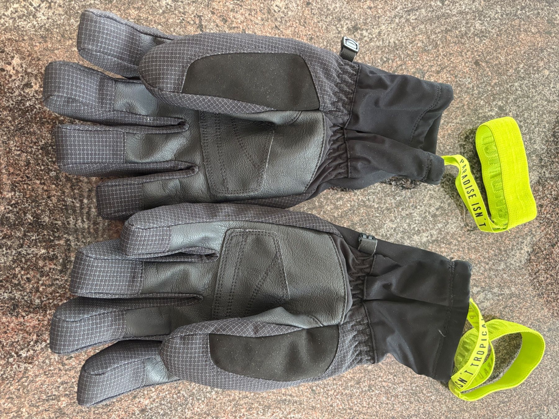 Dope Gants & mitaines : Dope Skihandschuhe Gr.M – D'occasion à Hasliberg-Hohfluh par Adbu13 1
