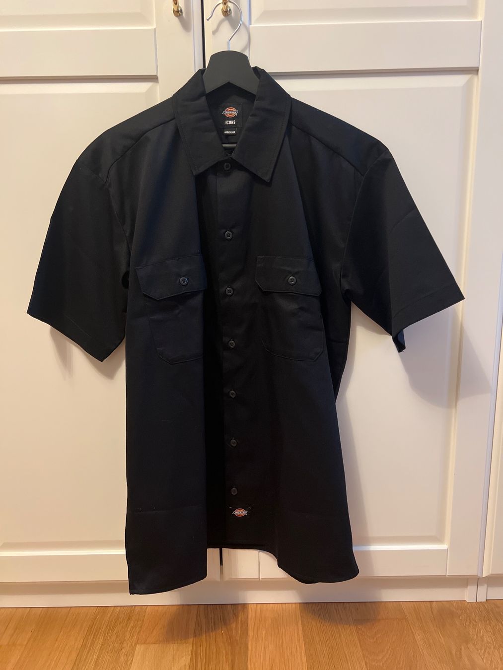 Dickies Camicie: Dickies Hemd Grösse M schwarz Kurzarm – Usato da Sempach Station venduto da Lembo92