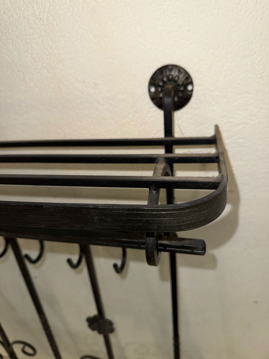 Guardaroba: Garderobe Schmiedeisen – Usato da Basel venduto da Exceptnotes 3