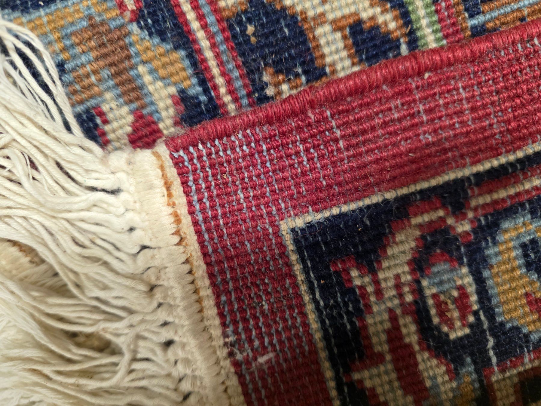 Tapis: Ancien tapis – D'occasion à Malleray par Frederic24 9