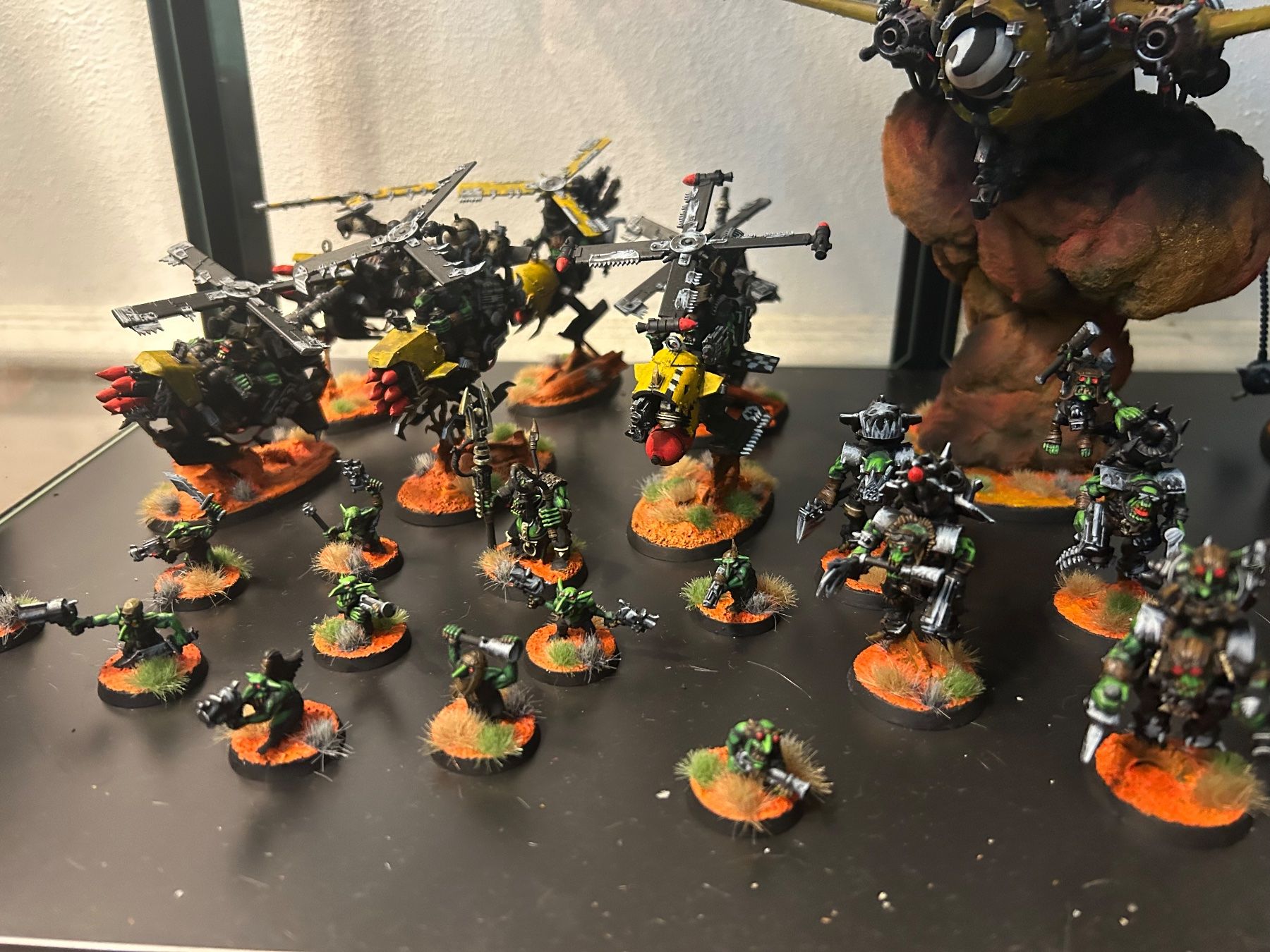 Kit di modellismo & Modellini statici: Warhammer 40K ORK ARMY – Usato da Le Brassus venduto da Hollywood_gni 2
