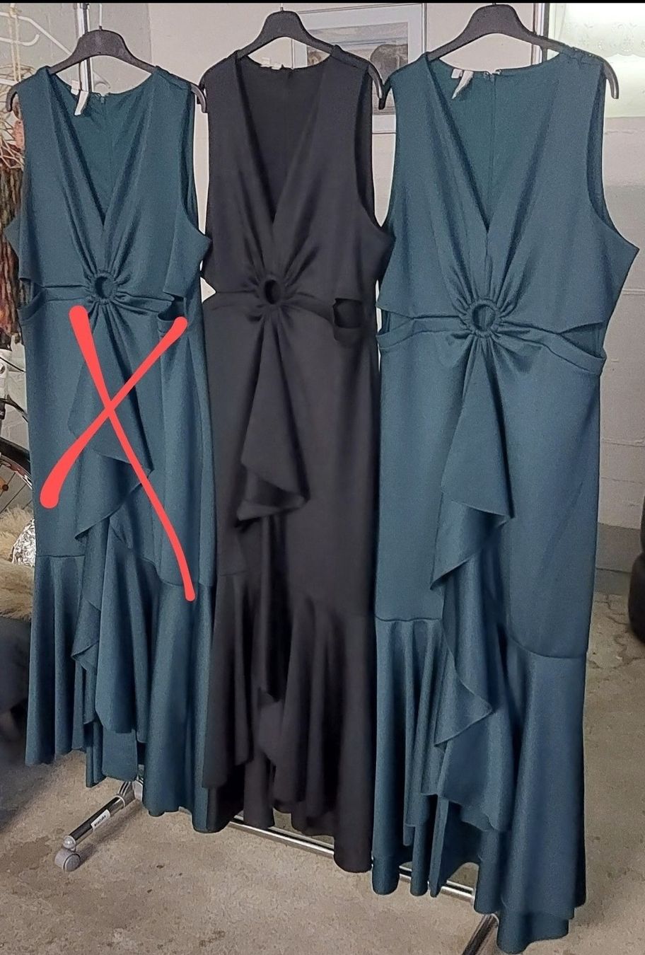 Vestiti: Kleiderpaket (2stk) – Nuovo (secondo la descrizione) da Wislikofen venduto da Ana.Gomes