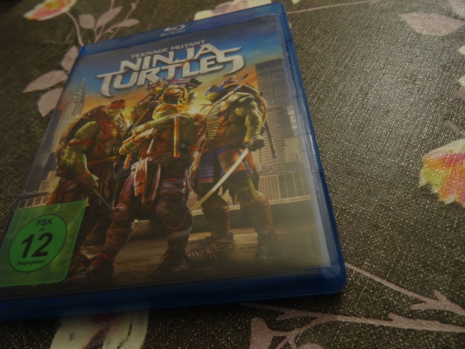 Tutti i DVDs: Teenage Mutant Ninja Turtles BLU-RAY – Usato da Olten venduto da Disc-Verkauf