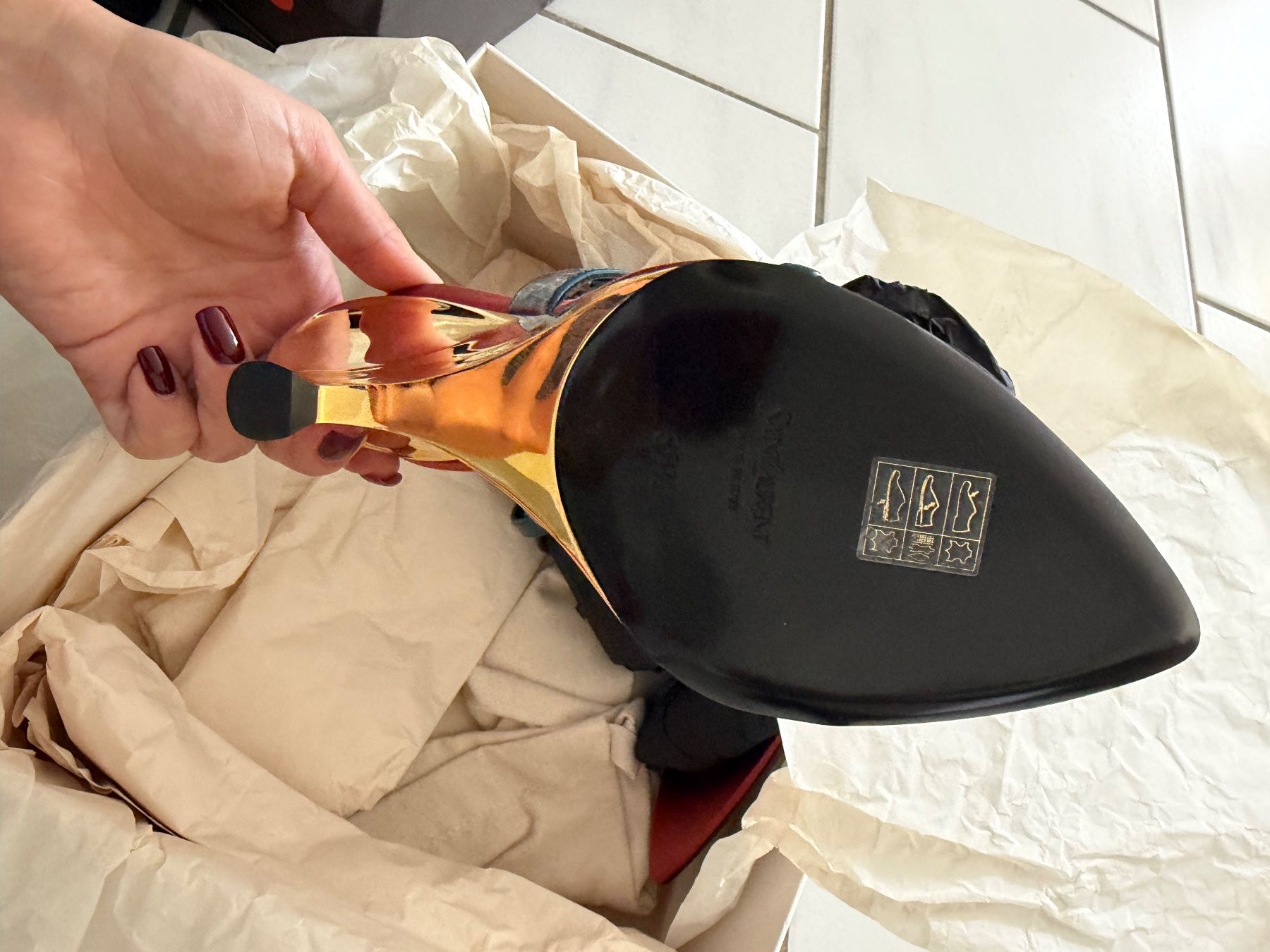 Saint Laurent Scarpe da donna: Saint laurent brand new – Nuovo e nell'imballaggio originale da Fahrweid venduto da Stellar_times 2