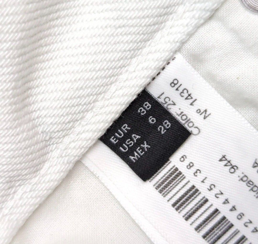 Massimo Dutti Jeans: Massimo Dutti Jeans blanc taille 38 – Usato da Le Locle venduto da Threads_CH 1