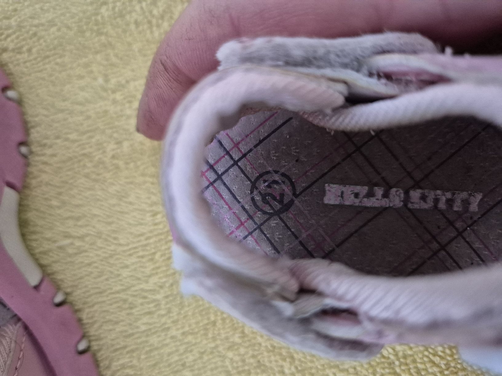 Hello Kitty Scarpe per ragazze: Sandale – Usato da Hörhausen venduto da Nuage81 3