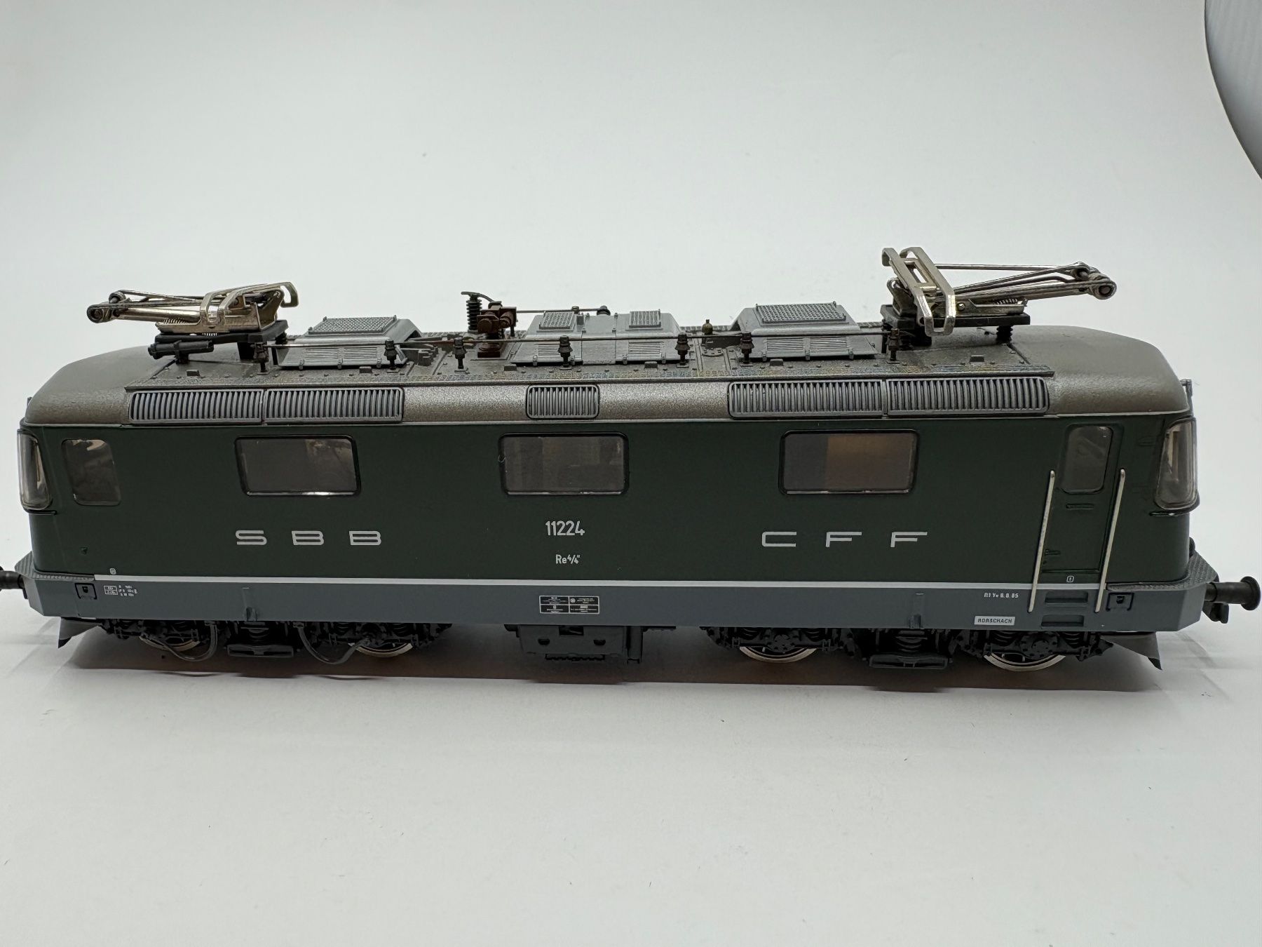 Hag Trains électriques: Hag SBB Re 4/4 II 11224 H0 – D'occasion à Forch par Hanimann-Robinson 1