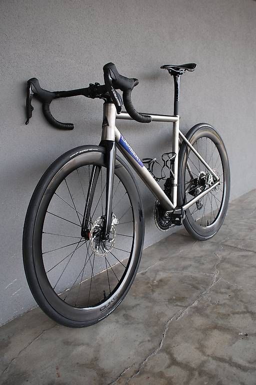 Titan Vélos: Vélo route titane - Lambert GT9 – D'occasion à Bex par kalibouli 3