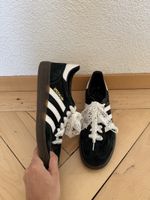 Adidas Originals Handball Spezial Schwarz/Weiss – Gr. 39 1/3