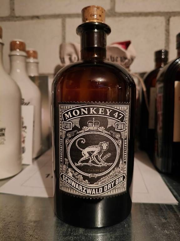Monkey 47 Bevande alcoliche: Monkey 47 Gin Smoke House Cut 2019 / 1. Batch – Nuovo e nell'imballaggio originale da Bünzen venduto da hangloose74 1