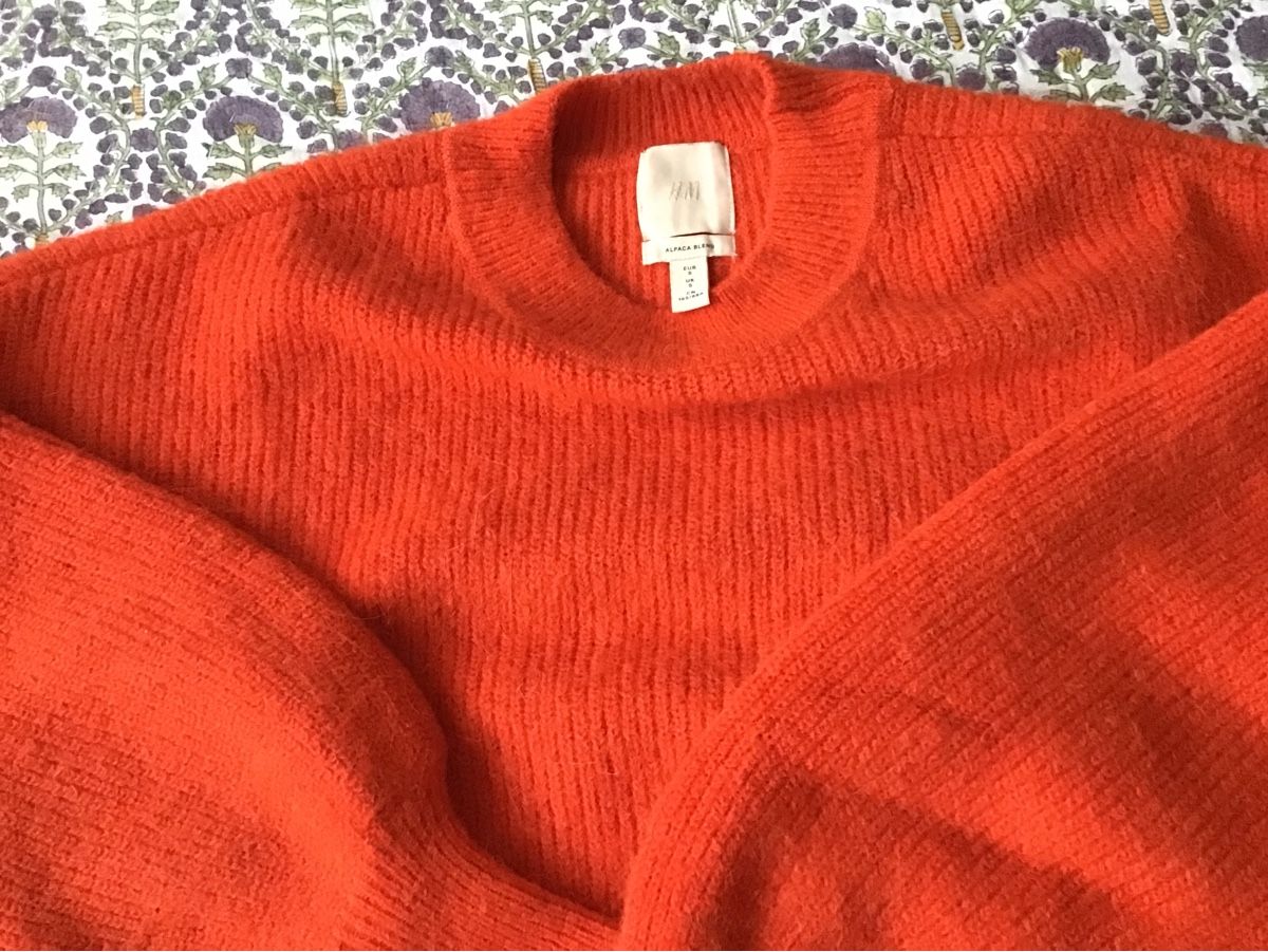 H&M Pulls & Sweat-shirts: Trendiger Strickpullover von H&M in Orange, Grösse S. – Neuf (Voir description) à Dübendorf par sofasurfer01 1