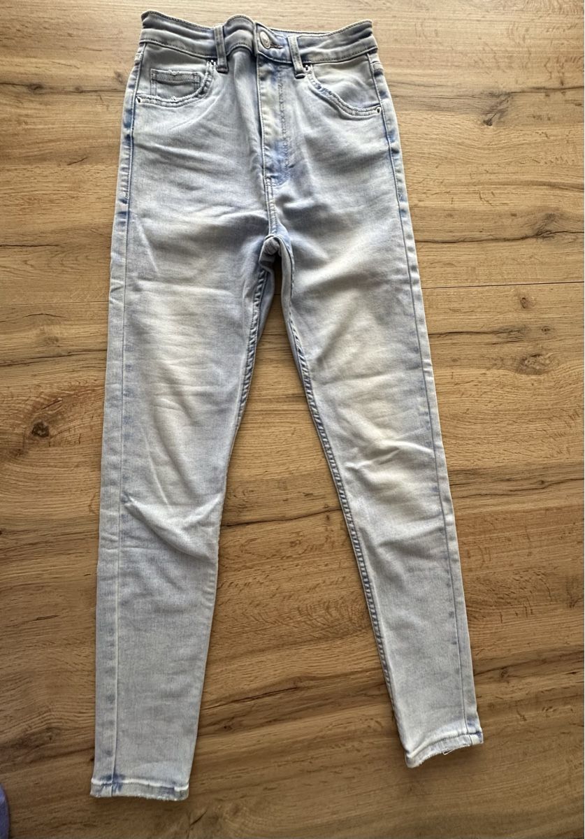 Bershka Jeans: Bershka skinny jeans – Neu (gemäss Beschreibung) aus Urdorf von fairfashion